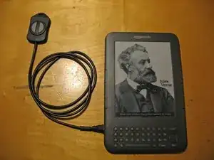 Adding a Remote Page Turning Switch to the Kindle 3