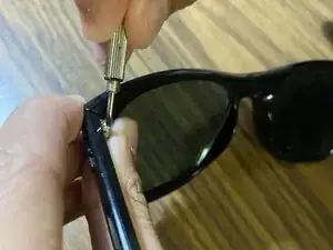 How to Adjust Glasses that are Too Loose