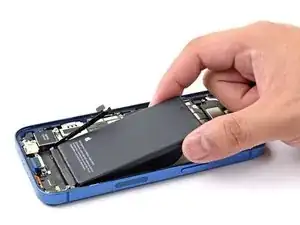 iPhone 13 Battery Replacement