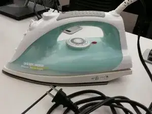 Black and Decker AS150 Steam Advantage Iron Teardown