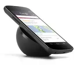 Nexus 4 Wireless Charger