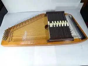 Replacing an autoharp string (Type B)