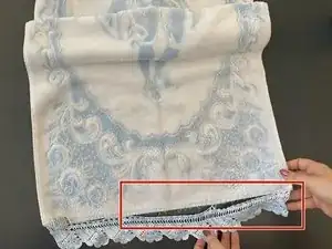 How to Repair Trim On a Decorative Towel