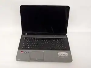 Toshiba Satellite L875D-S7210