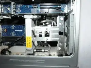 Power Mac G5 Processor and Cooling Unit Replacement