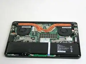 Razer Blade RZ09-0102 Heat Pipe Replacement