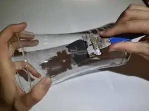 How to Fill a Crack in a Glass Container