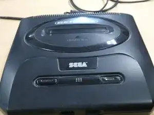 Sega Genesis II Teardown