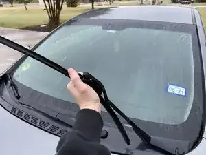 Hyundai Elantra 2012 Windshield Wipers Replacement