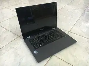 Asus VivoBook Flip 14 TP412