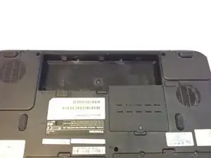 Toshiba Satellite P205-S8811 Battery Replacement