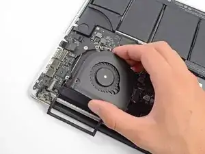 MacBook Pro 15" Retina Display Mid 2014 Left Fan Replacement