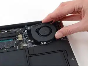 MacBook Air 13" Early 2014 Fan Replacement