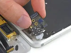 Retina MacBook 2015 Audio Jack Board Replacement