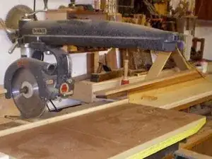 Dewalt Radial Saw GA