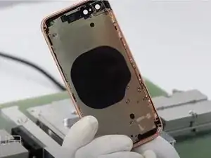 Sostituzione vetro posteriore iPhone 8