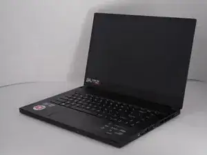 MSI GS66 Stealth 11UE-007