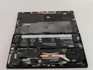 Sostituzione copertura inferiore Lenovo ThinkPad X1 Carbon di 7a generazione