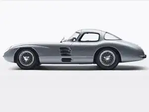 Mercedes-Benz 300 SLR Uhlenhaut Coupé