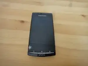 Sony Ericsson Xperia Arc/Arc S Battery Door Replacement