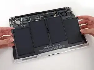 Sostituzione Batteria MacBook Air 13" metà 2013