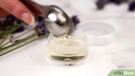 Immagine titolata Make Lavender Oil Step 14