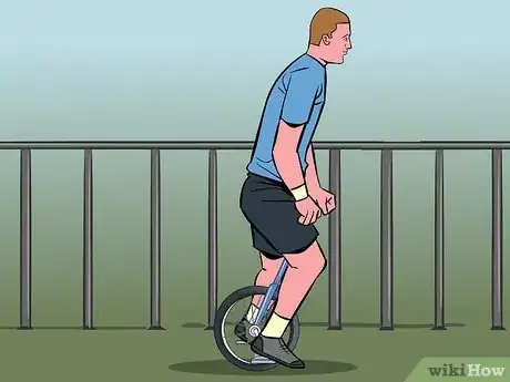 Immagine titolata Unicycle Step 6