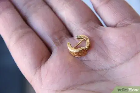 Immagine titolata Tell if Gold Is Real Step 4