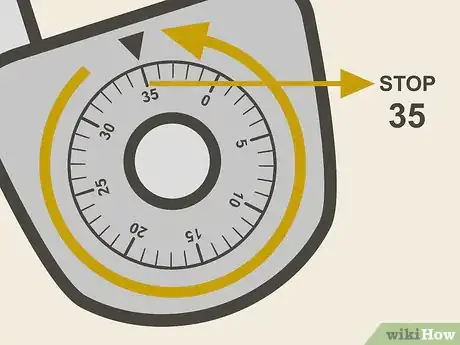 Immagine titolata Open a Combination Lock Step 8