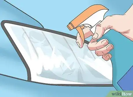 Immagine titolata Clean Foggy Plastic Step 6
