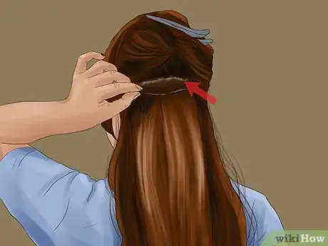 Immagine titolata Apply Hair Extensions Step 15