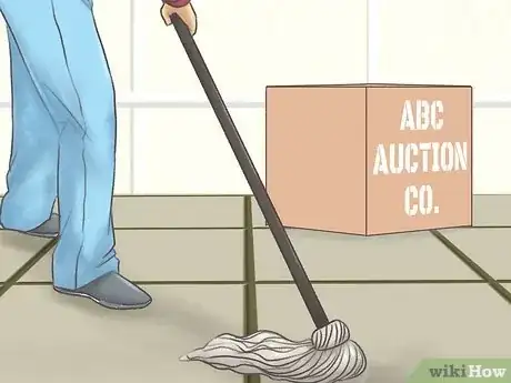 Immagine titolata Become an Auctioneer Step 3