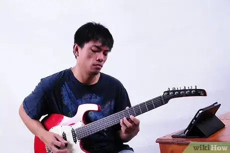 Immagine titolata Increase Your Speed and Finger Strength on the Fretboard Step 8