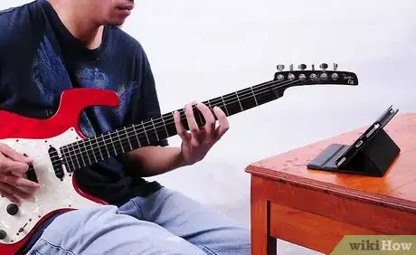 Immagine titolata Increase Your Speed and Finger Strength on the Fretboard Step 9