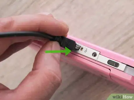 Immagine titolata Charge Your PSP Step 10