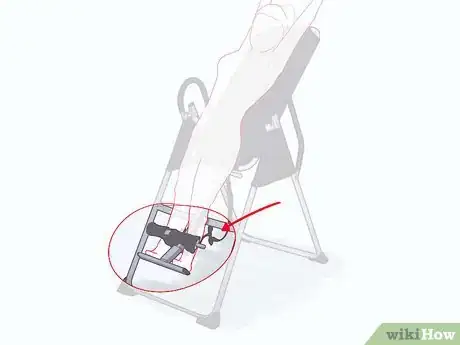 Immagine titolata Use an Inversion Table Step 6