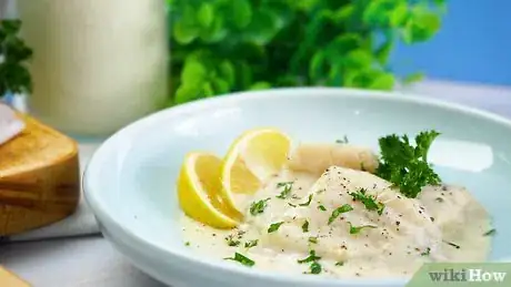 Immagine titolata Poach Fish in Milk Step 5