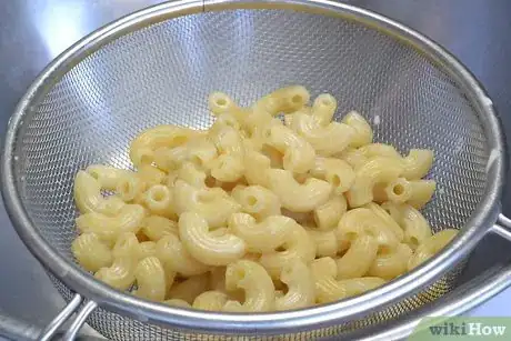 Immagine titolata Cook Elbow Macaroni Step 9