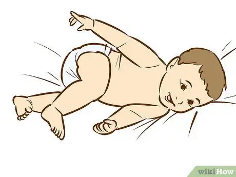 Immagine titolata Teach a Baby to Crawl Step 8