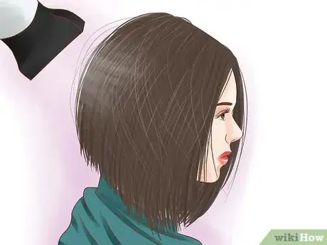 Immagine titolata Cut a Bob Step 5