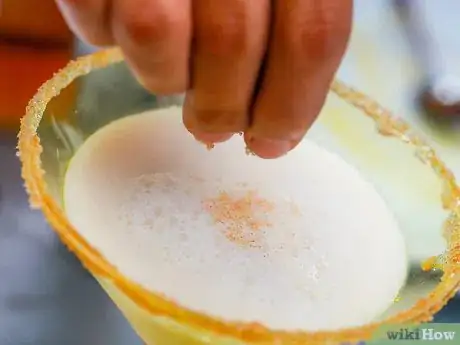 Immagine titolata Order a Martini Step 12