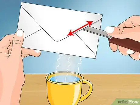 Immagine titolata Open a Sealed Envelope Step 16