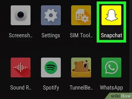 Immagine titolata Delete Stickers on Snapchat on Android Step 1