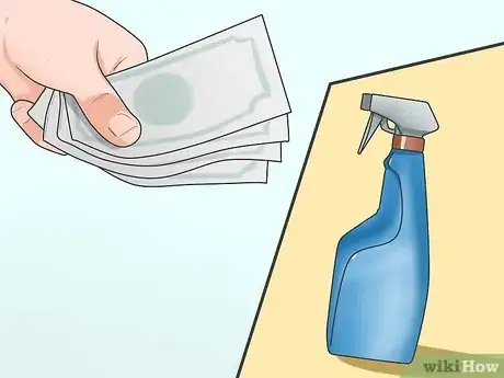 Immagine titolata Give Your Budgie a Bath Step 1