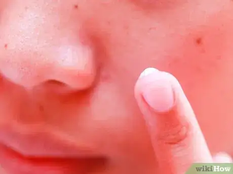Immagine titolata Find the Best Foundation Color Shade for You Step 8