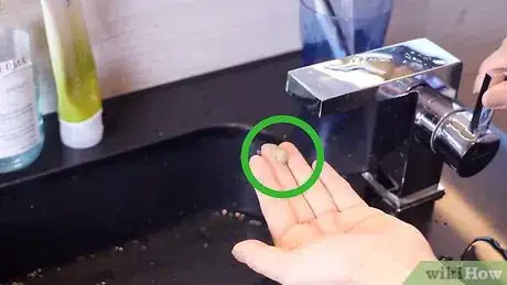 Immagine titolata Have a Smooth Face Step 5