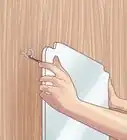 Appendere Uno Specchio