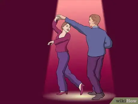 Immagine titolata Dance the Waltz Step 28