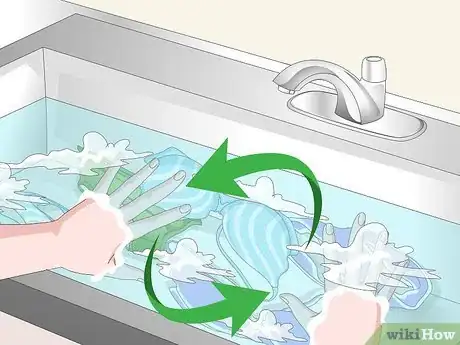 Immagine titolata Clean Underwear Step 10
