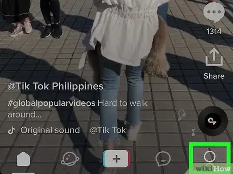Immagine titolata Unfollow People on Tik Tok on iPhone or iPad Step 2
